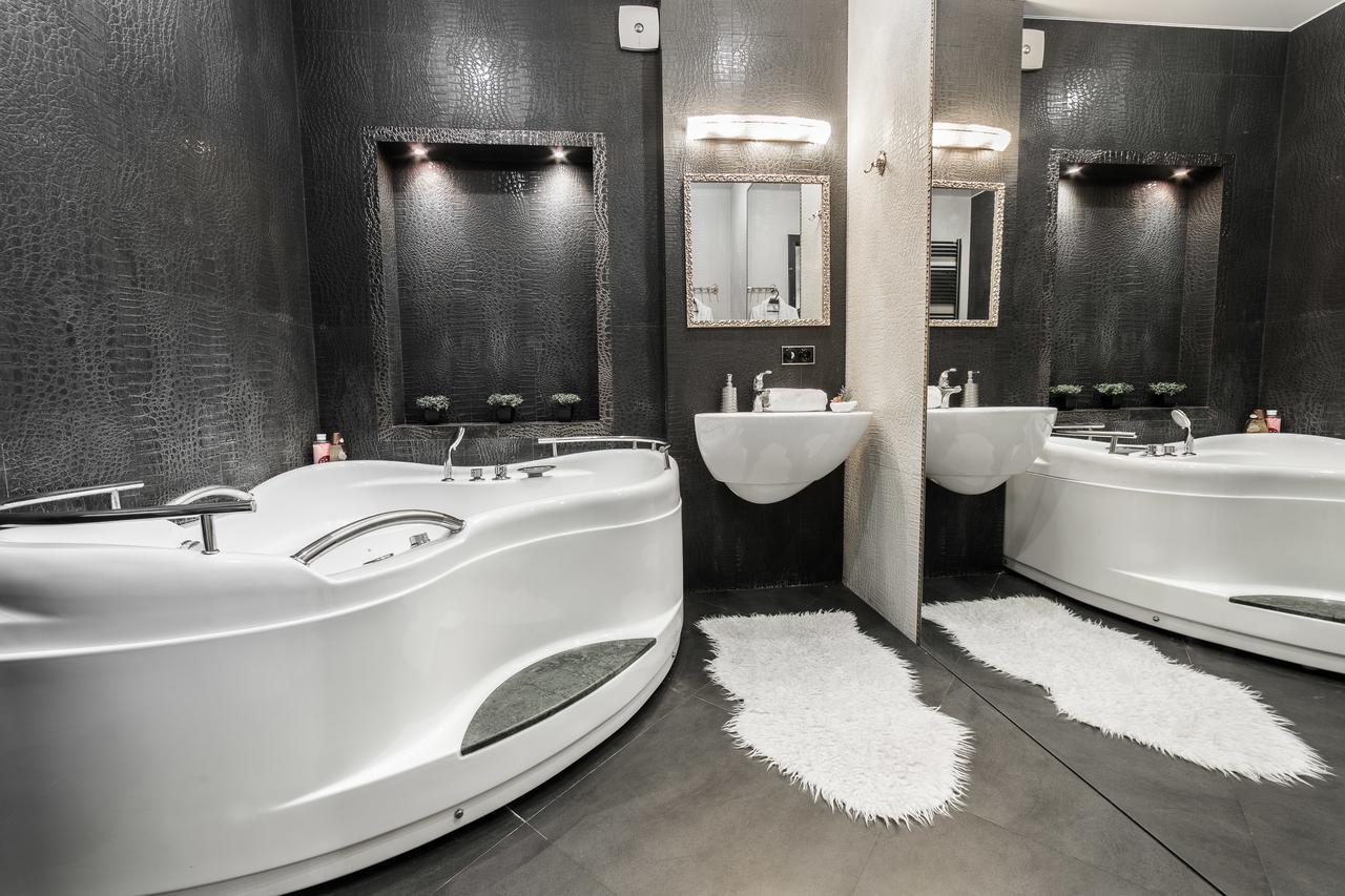 Mgapartments 3 Rooms Miasnikova Sq. Vip Minsk Extérieur photo