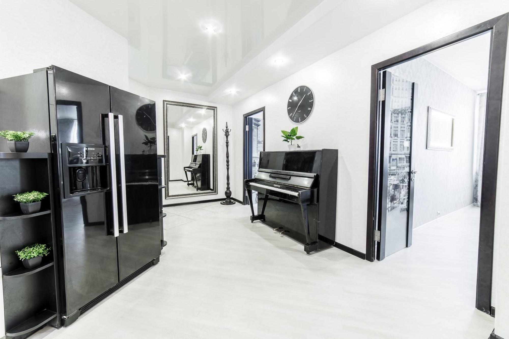 Mgapartments 3 Rooms Miasnikova Sq. Vip Minsk Extérieur photo